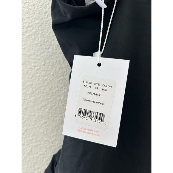 Andie Swim the Amor One Piece in Black XS NWT - Picture 6 of 8